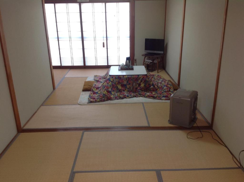 Hotel Minshuku Ginmatsu à Kanazawa Extérieur photo